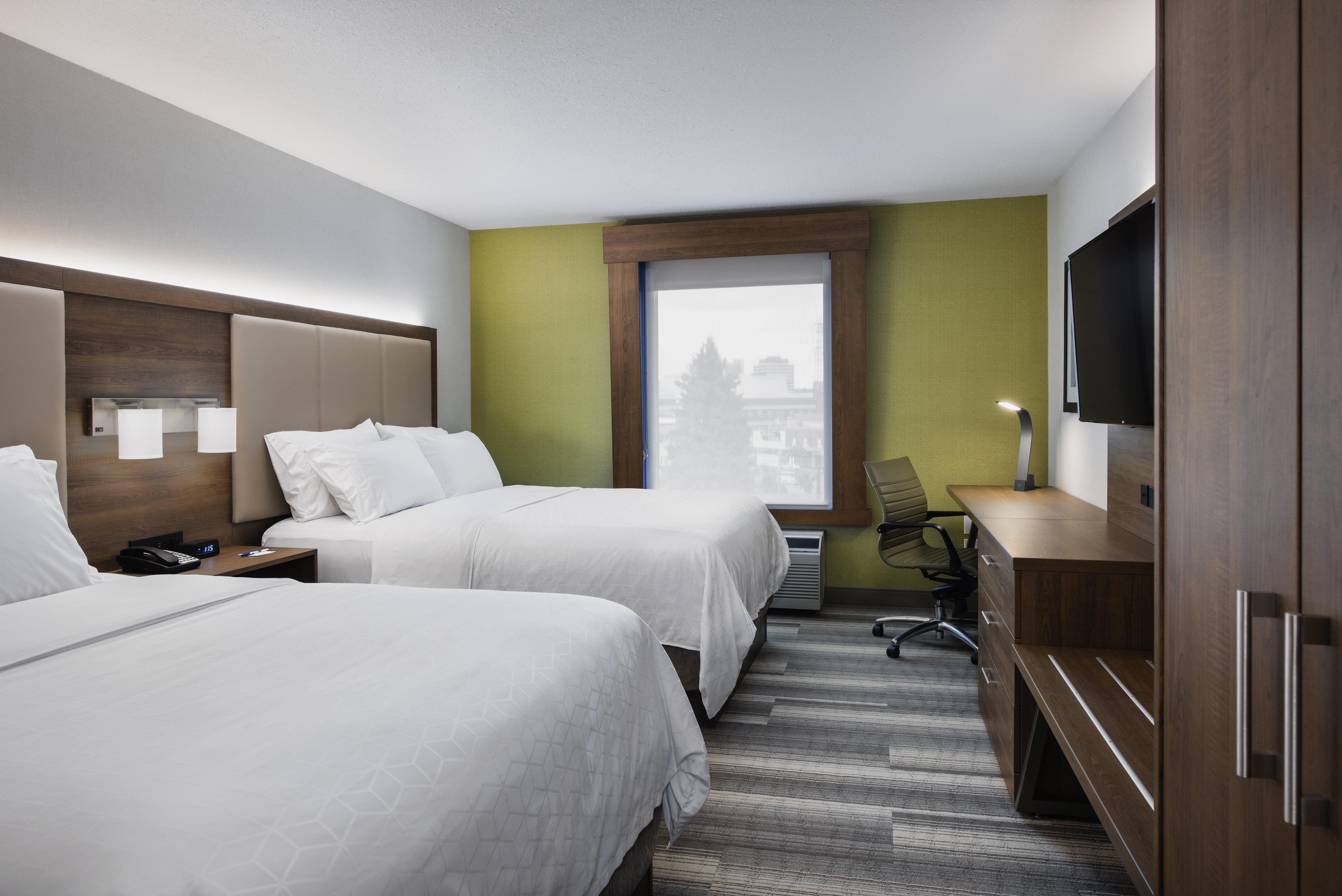 Holiday Inn Express Hotel & Suites Saskatoon By Ihg Exterior photo