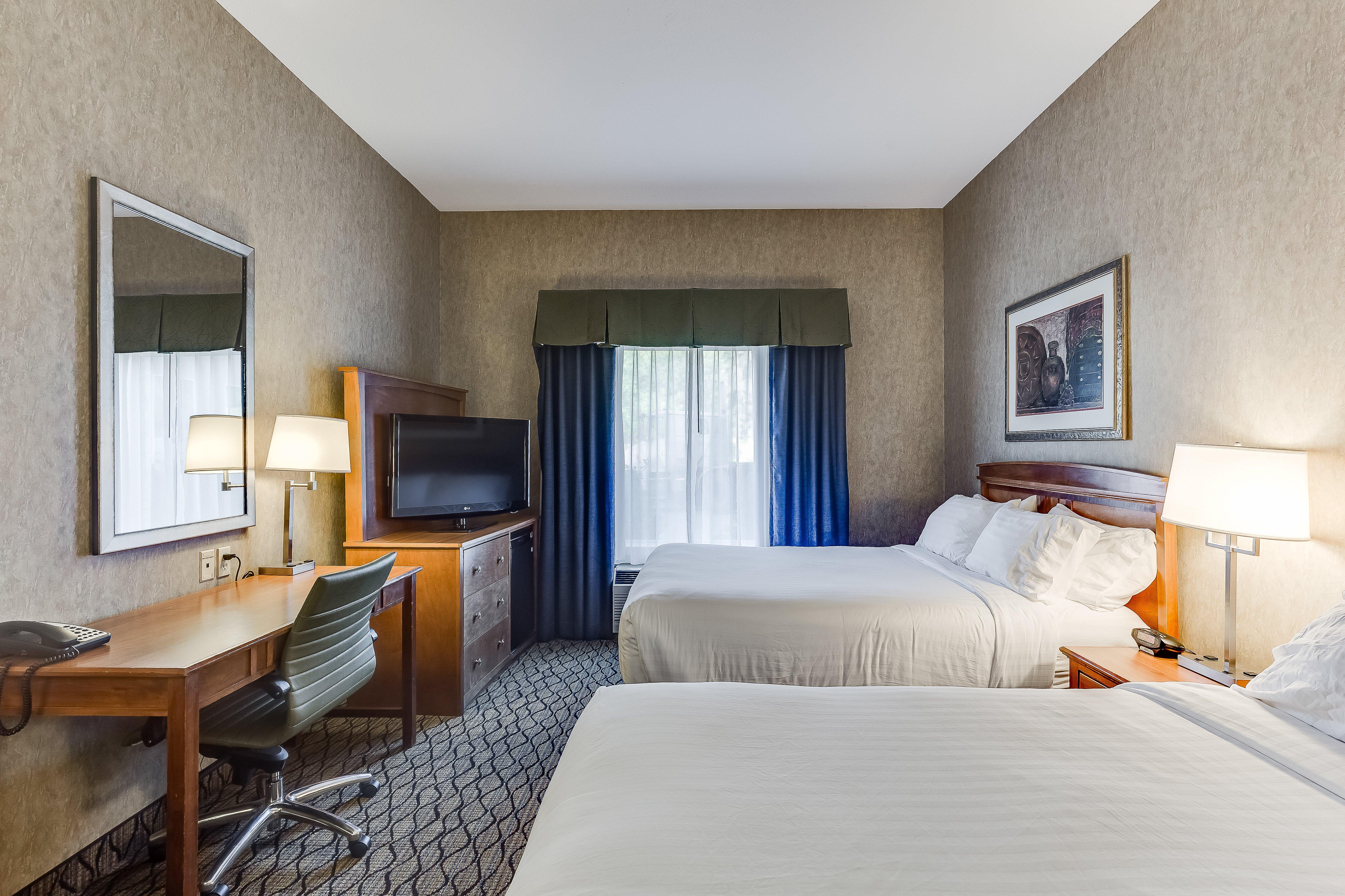 Holiday Inn Express Hotel & Suites Saskatoon By Ihg Exterior photo