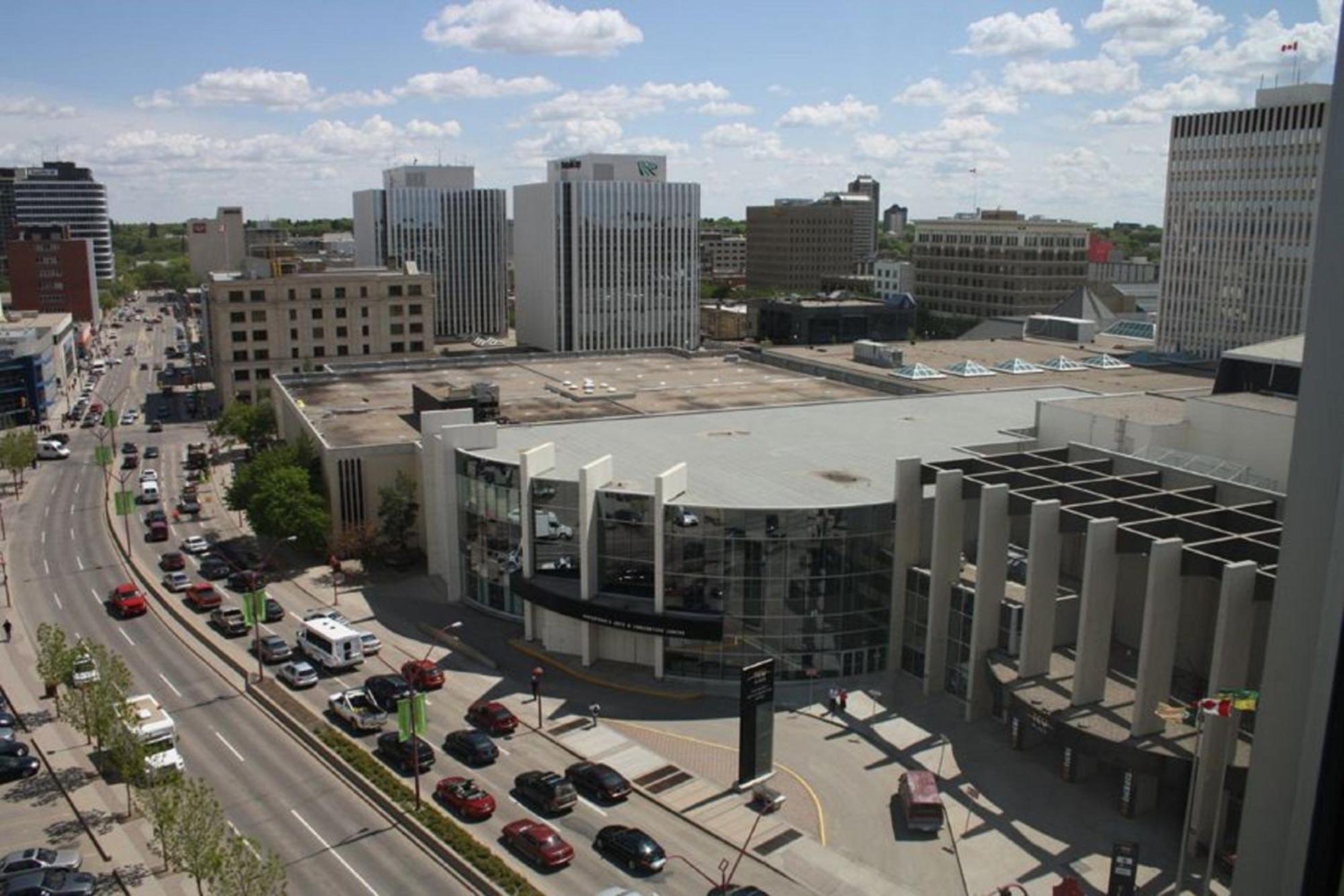 Holiday Inn Express Hotel & Suites Saskatoon By Ihg Exterior photo